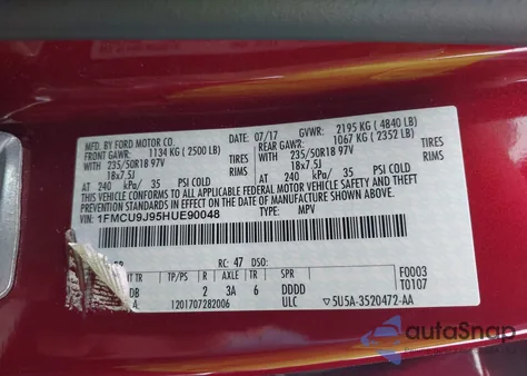 2017 Ford Escape Titanium z USA, uszkodzony, nr VIN 1FMCU9J95HUE90048